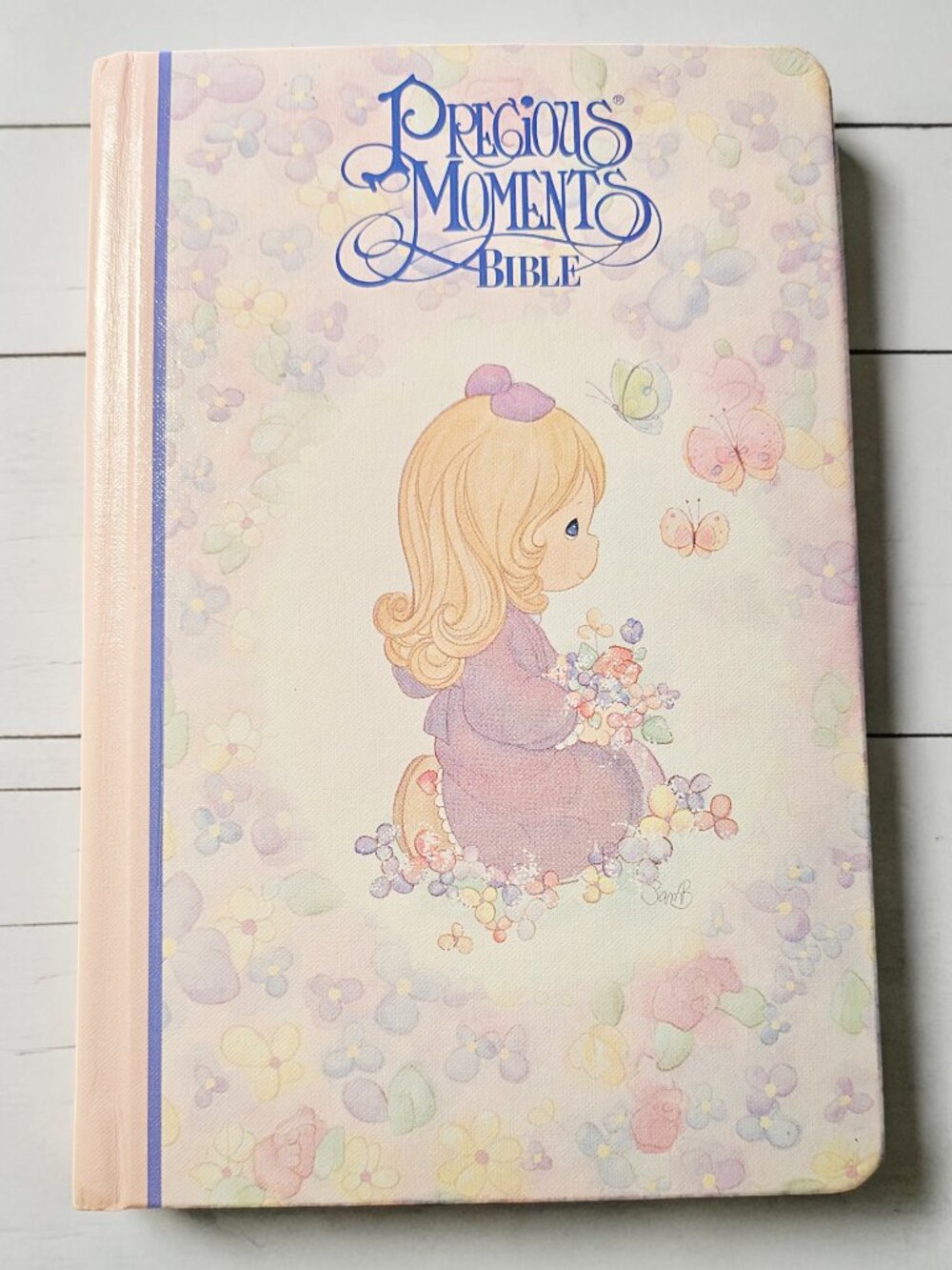 NEW Vintage Kids Precious Moments® Holy Bible – NKJV 1999, Small Hands Edition